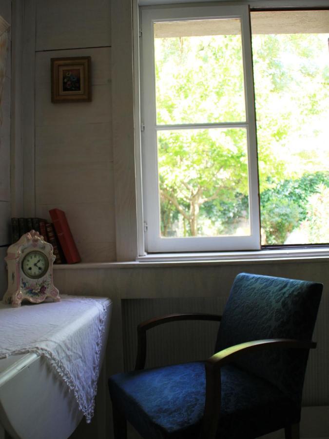 Bed and Breakfast Les Pascals Saint-Paul-les-Romans Екстер'єр фото
