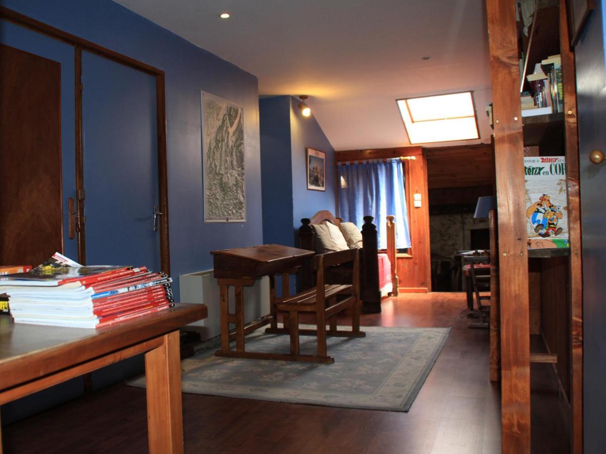 Bed and Breakfast Les Pascals Saint-Paul-les-Romans Екстер'єр фото