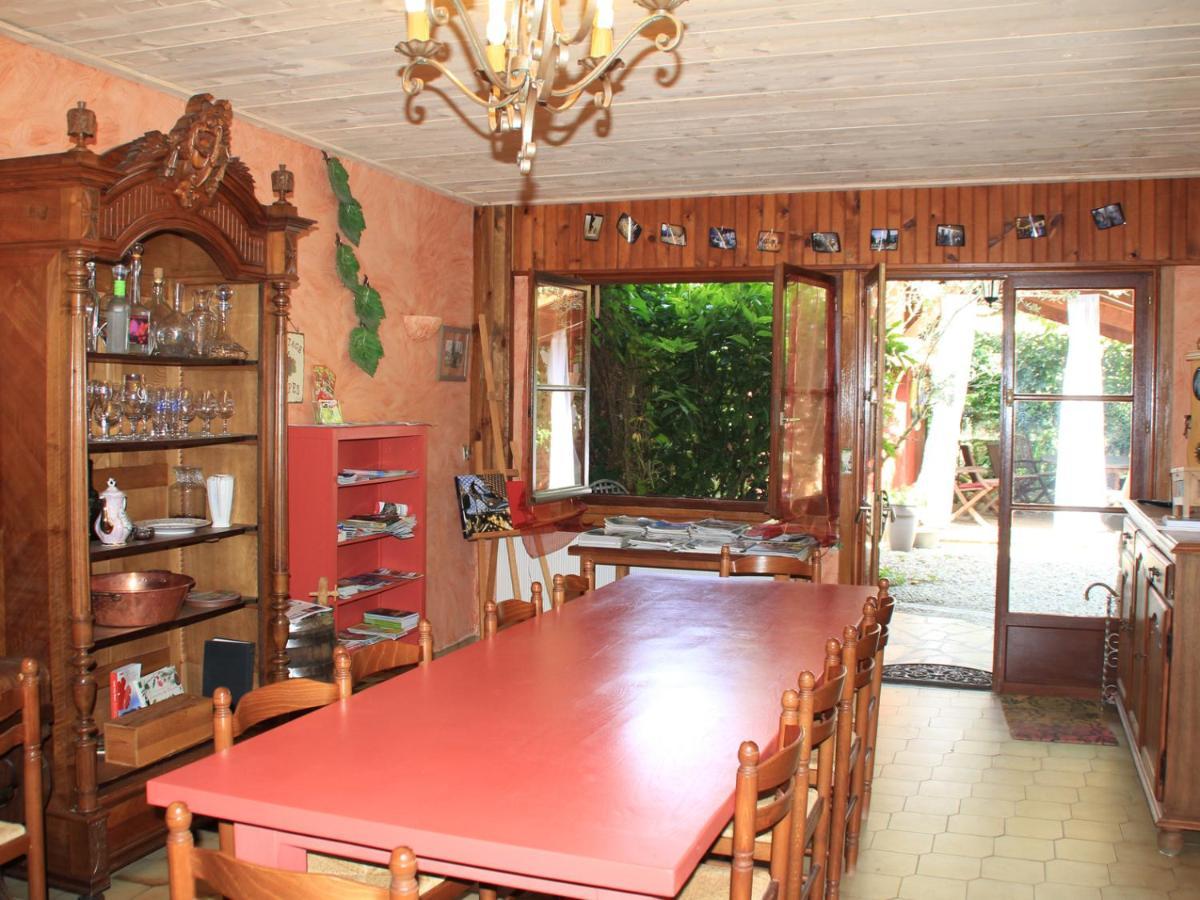 Bed and Breakfast Les Pascals Saint-Paul-les-Romans Екстер'єр фото